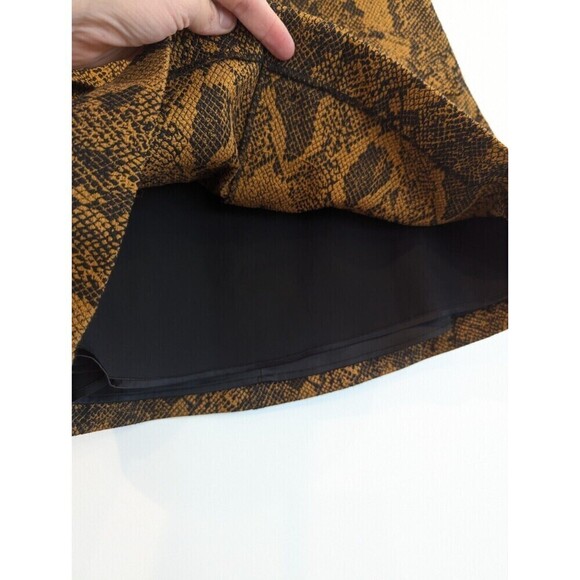 Joie Mini Skirt Womens Size 2 Brown Snake Print - Picture 5 of 12
